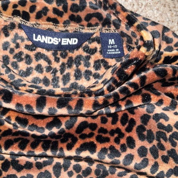 Lands End NWOT Leopard casual pant/shirt set. Size medium - Picture 3 of 6